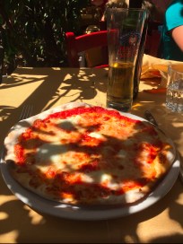 0D822F92-74D9-4513-B9F7-80610C2CF6D1